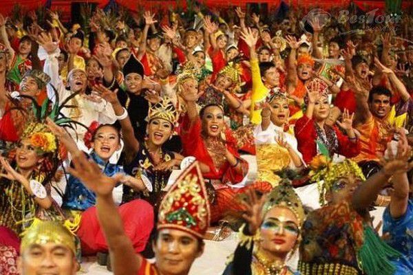 Hiểu thêm về Malaysia với lễ hội ngày Malaysia Hiểu thêm về Malaysia với lễ hội ngày Malaysia