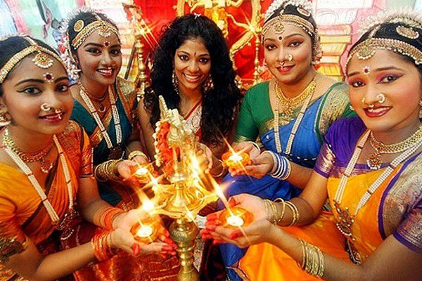 Hiểu thêm về Malaysia với lễ hội ngày Malaysia Hiểu thêm về Malaysia với lễ hội ngày Malaysia