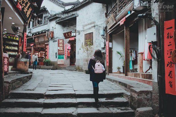 Nét đẹp cổ xưa của Phượng Hoàng cổ trấn Nét đẹp cổ xưa của Phượng Hoàng cổ trấn