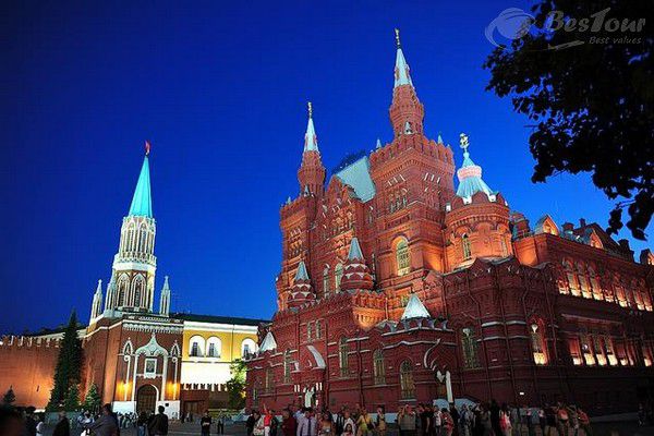 Quảng trường Đỏ - Trái tim của người Nga Quảng trường Đỏ - Trái tim của người Nga