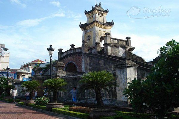 Quay ngược thơi gian với Quảng Bình Quan kì vĩ Quay ngược thơi gian với Quảng Bình Quan kì vĩ