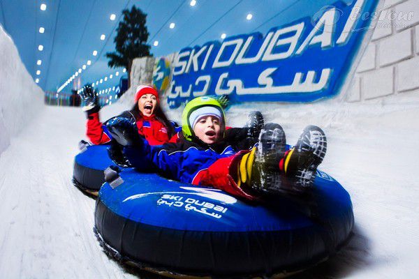 Trượt tuyết ngay giữa sa mạc tại Dubai Trượt tuyết ngay giữa sa mạc tại Dubai