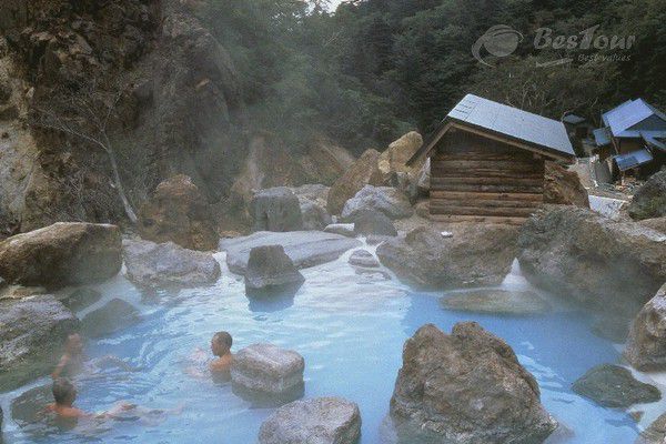 Tắm khoáng suối Bang - trải nghiệm đặc biệt tại Quảng Bình Tắm khoáng suối Bang - trải nghiệm đặc biệt tại Quảng Bình