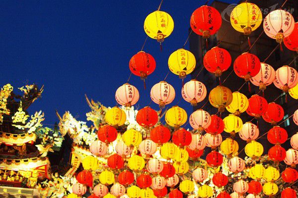 Những điều đặc biệt trong tết trung nguyên của người Đài Loan Những điều đặc biệt trong tết trung nguyên của người Đài Loan