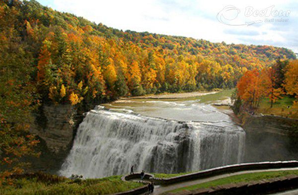 Thăm Niagara - một trong những thác nước hùng vĩ nhất thế giới Thăm Niagara - một trong những thác nước hùng vĩ nhất thế giới