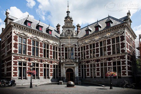 Ngẩn ngơ trước vẻ đẹp tựa tranh vẽ của thành phố Utrecht - Hà Lan Ngẩn ngơ trước vẻ đẹp tựa tranh vẽ của thành phố Utrecht - Hà Lan