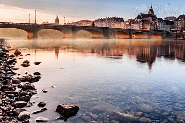 Thành phố Basel mê hoặc du khách với vẻ đẹp hiền hòa Thành phố Basel mê hoặc du khách với vẻ đẹp hiền hòa