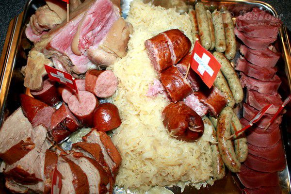 Thịt hỗn hợp, món ăn độc đáo của người Thụy Sỹ Thịt hỗn hợp, món ăn độc đáo của người Thụy Sỹ