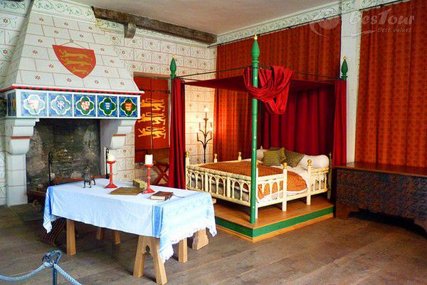 Tòa tháp London đầy kỳ bí sừng sững giữa bầu trời Anh Tòa tháp London đầy kỳ bí sừng sững giữa bầu trời Anh