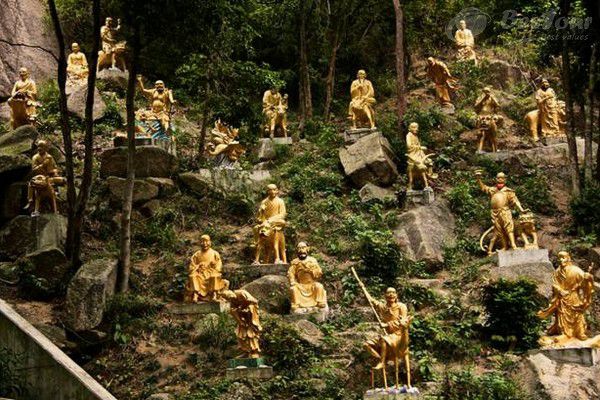 Đất tổ của Phật giáo - tu viện Vạn Phật Đất tổ của Phật giáo - tu viện Vạn Phật