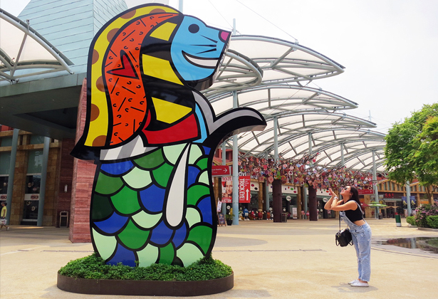 tượng Merlion tại Universal