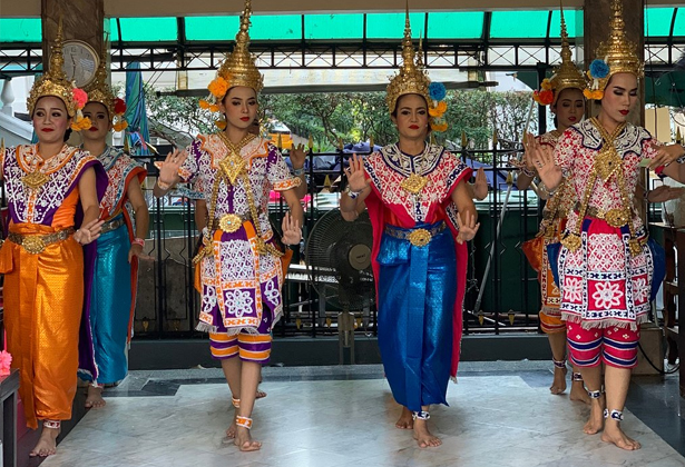 Phật Bốn Mặt- Điểm Tham Quan Kỳ Bí Nhất Bangkok Phật Bốn Mặt- Điểm Tham Quan Kỳ Bí Nhất Bangkok